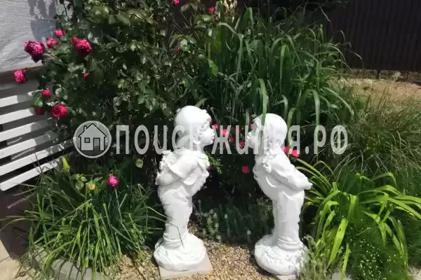 «Белый Кот», Кучугуры