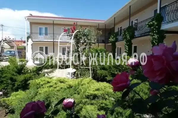 Гостевой дом «Зелёный дворик», Саки Гостевой дом «Зелёный дворик», Саки