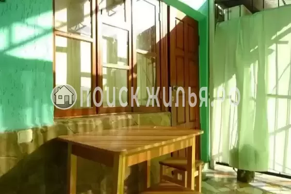 «Парус», Алушта «Парус», Алушта