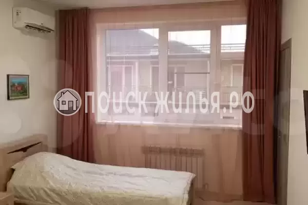 Частный сектор «Таунхаус под ключ Тюльпановка», Головинка