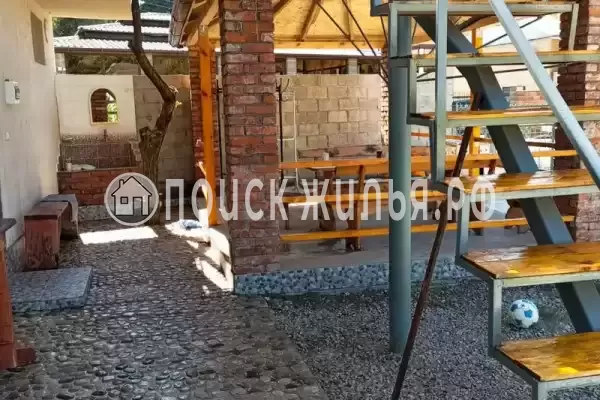 Гостевой дом «У Саида», Республика Абхазия, Гудаута, Гумистинская, д.3 Гостевой дом «У Саида», Республика Абхазия, Гудаута, Гумистинская, д.3