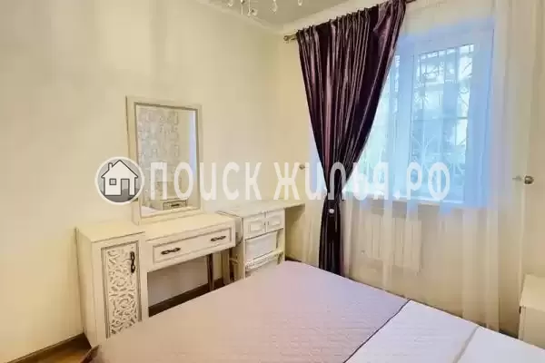 Квартира «С садом и балконом» Квартира «С садом и балконом»