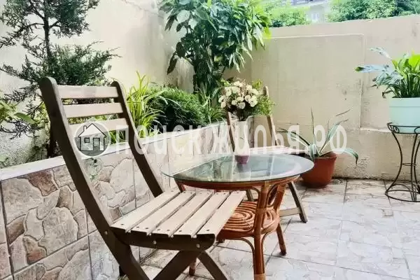 Квартира «С садом и балконом» Квартира «С садом и балконом»