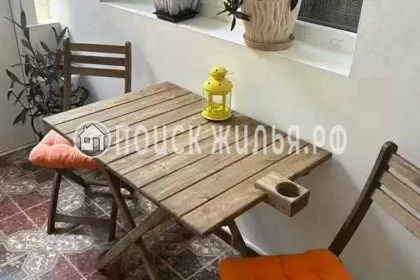 Квартира «С садом и балконом» Квартира «С садом и балконом»