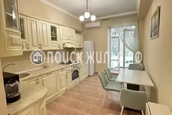 Квартира «С садом и балконом» Квартира «С садом и балконом»