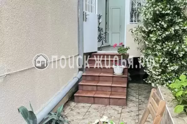 Квартира «С садом и балконом» Квартира «С садом и балконом»