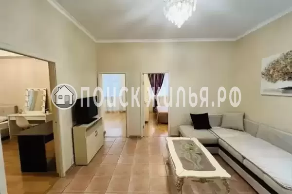 Квартира «С садом и балконом» Квартира «С садом и балконом»