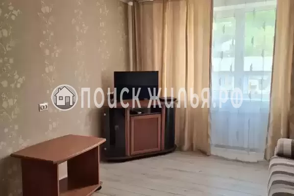 Квартира «В небуге» Квартира «В небуге»