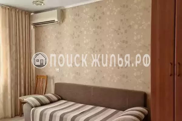 Квартира «В небуге» Квартира «В небуге»