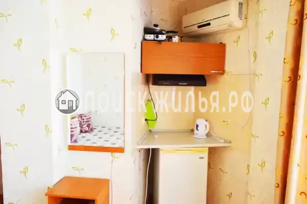 «На набережной» «На набережной»