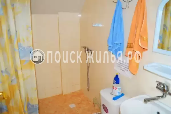 «На набережной» «На набережной»