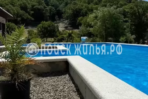 Частный сектор «Дом с бассейном на Персиковой»