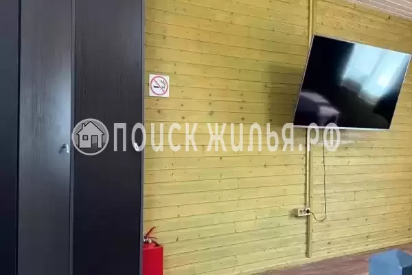 Частный сектор «Дом с бассейном на Персиковой»