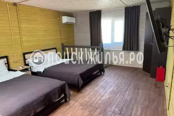 Частный сектор «Дом с бассейном на Персиковой»