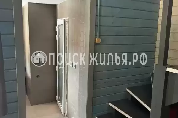 Частный сектор «Дом с бассейном на Персиковой»