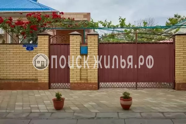 Частный сектор «Апартаменты на Молодежной»