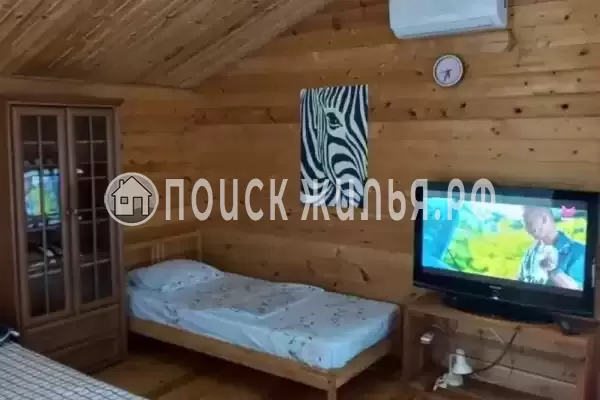 «И домики на центральной»