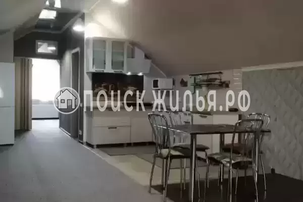 «На озерной»