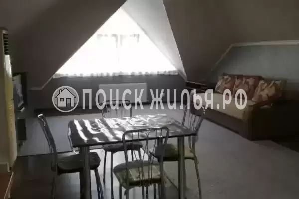 «На озерной»