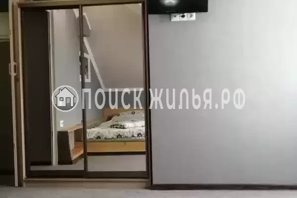 «На озерной»