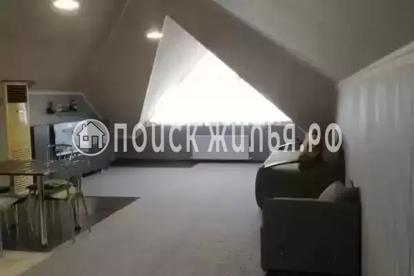 «На озерной»