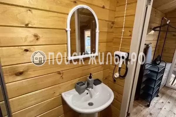 Частный сектор «Домик со всеми удобствами в центре»