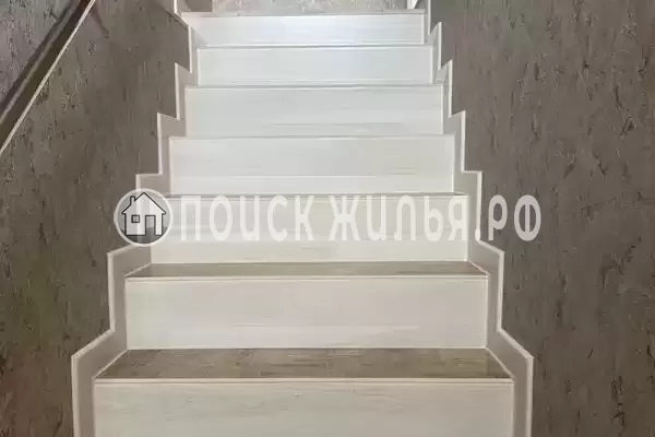 Частный сектор «Трёхэтажный таунхаус» Частный сектор «Трёхэтажный таунхаус»