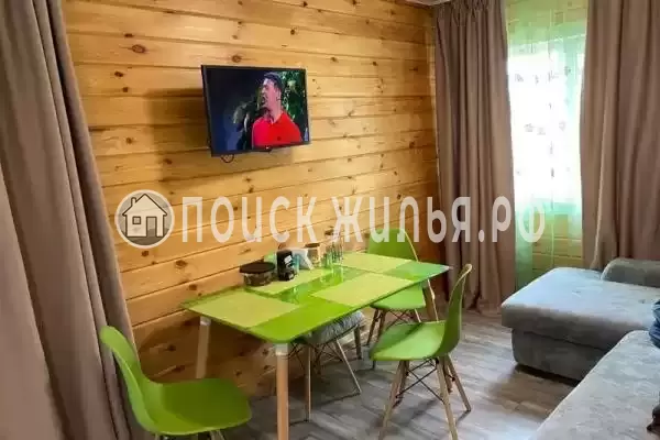 Частный сектор «Двухэтажный коттедж из бруса»