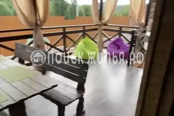 Частный сектор «Двухэтажный коттедж из бруса»