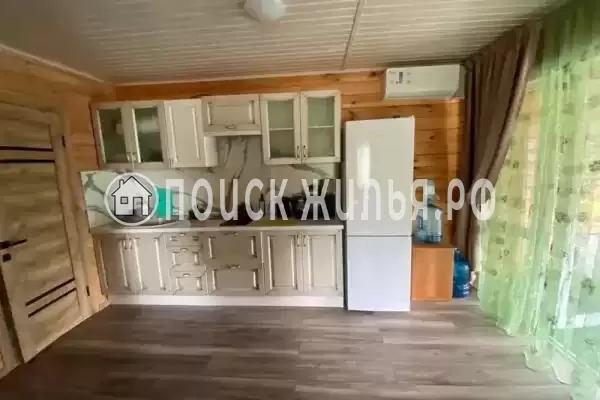 Частный сектор «Двухэтажный коттедж из бруса»