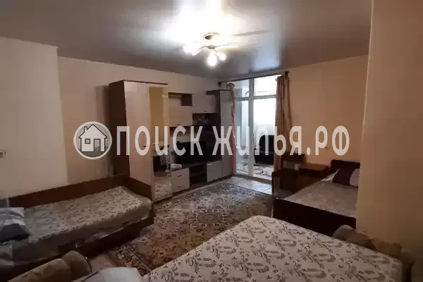 Частный сектор «Трехкомнатный дом на берегу моря»