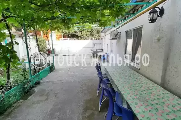 Частный сектор «Трехкомнатный дом на берегу моря»