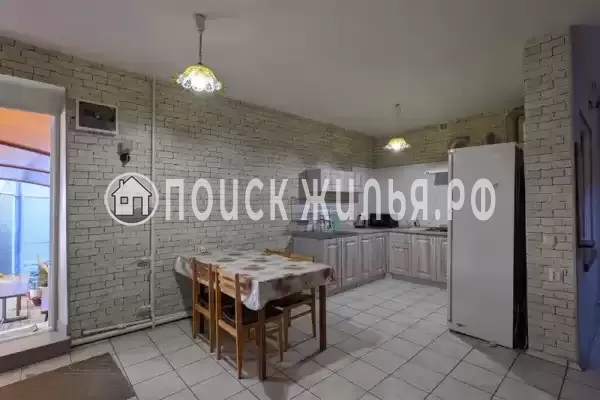 «На Дзержинского»