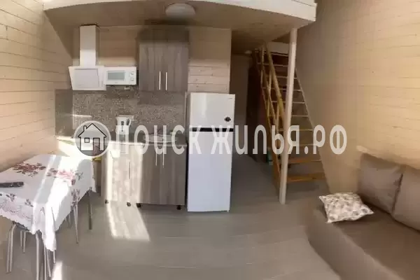 «Дом под БарнХаус» «Дом под БарнХаус»