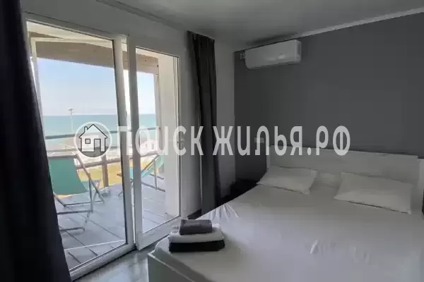 «Black Bull House»