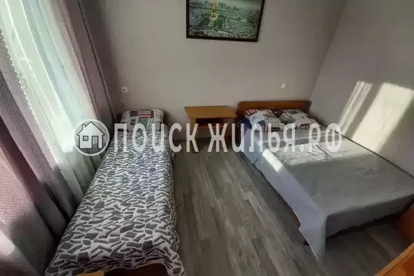 «На Лобача 7»