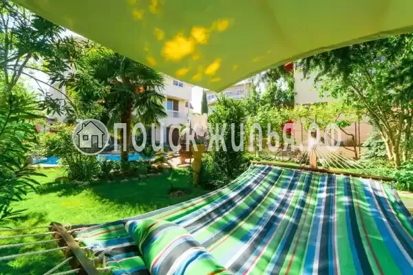 Апартаменты «На Лазурной»