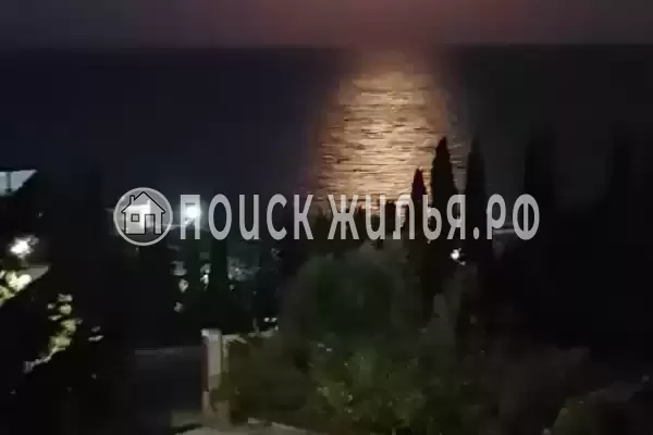 Апартаменты «На Лазурной»