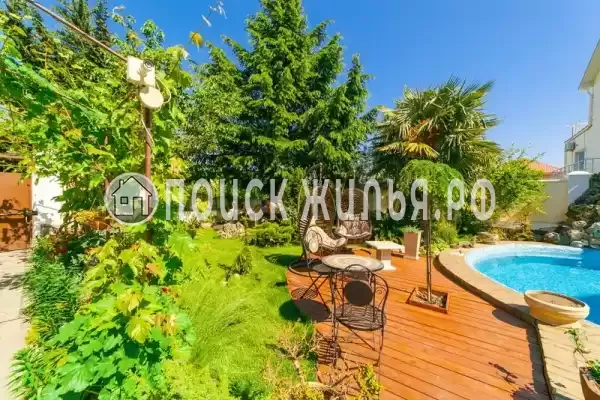 Апартаменты «На Лазурной»