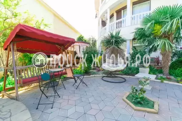 Апартаменты «На Лазурной»