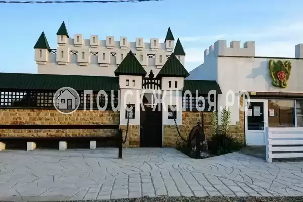 Частный сектор «Семейный клуб Замок»