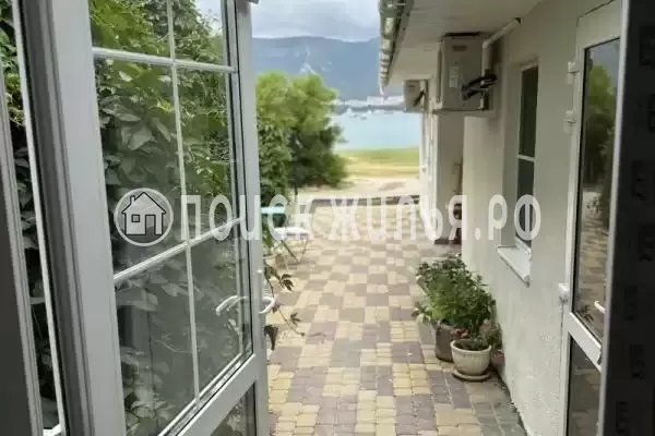 Частный сектор «Коттедж Морелетто»