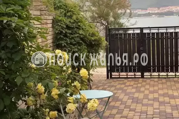 Частный сектор «Коттедж Морелетто»