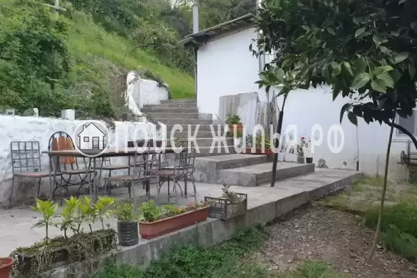 Частный сектор «Отдельный дом в тихом месте недалеко от центра»