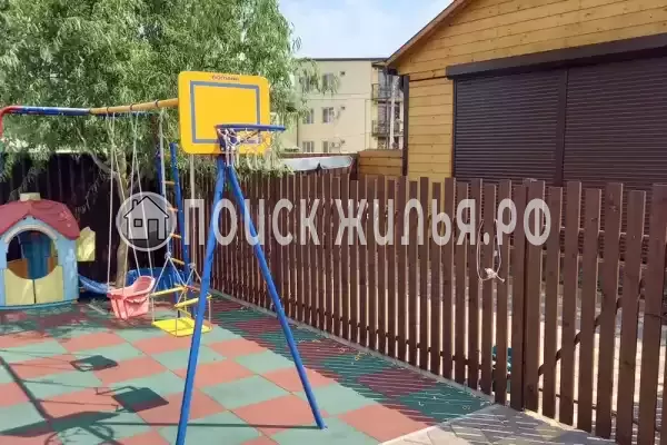 Частный сектор «Коттедж на Клубничной»