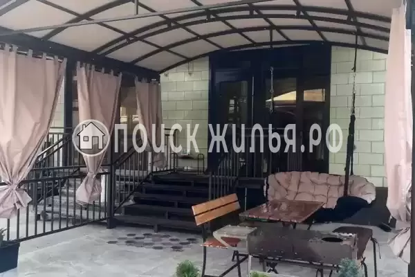 Частный сектор «Таунхаус в 5 минутах от моря»