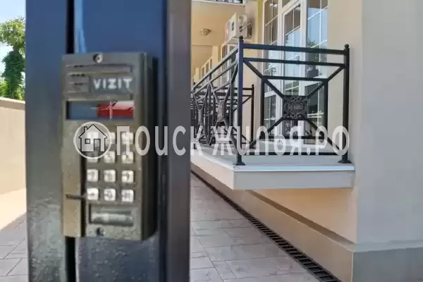 Квартира «На лазурной долине»