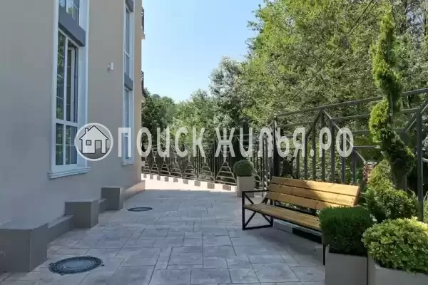 Квартира «На лазурной долине»