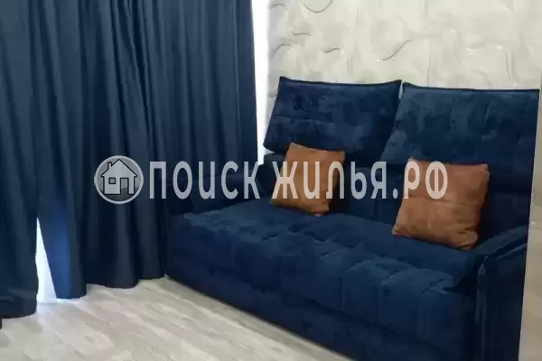 Частный сектор «Трёхэтажный таунхаус»