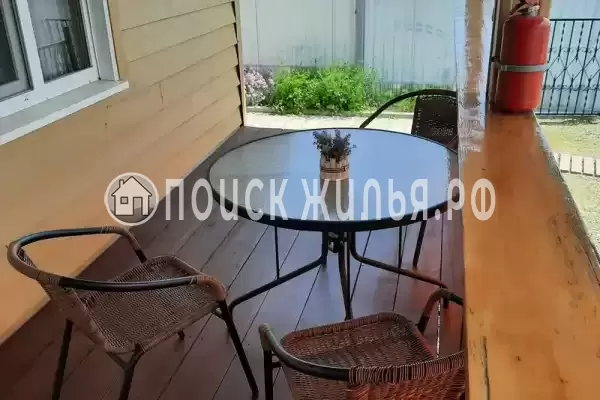 «Три плюс два»